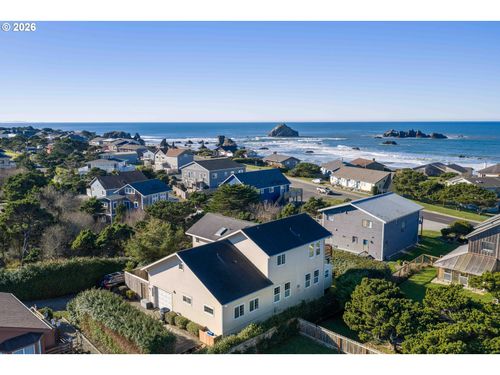 1240 Newport Ave Sw, Bandon, OR, 97411-9534 | Card Image