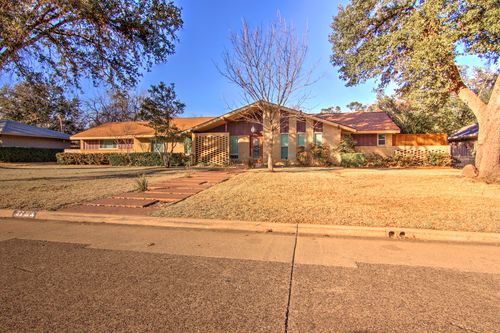 3763 Vinecrest Dr, Dallas, TX, 75229-3930 | Card Image