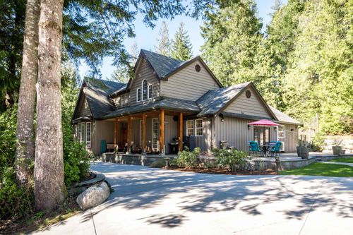 6979 Sechelt Inlet Rd, Sechelt, BC, V7Z0P1 | Card Image
