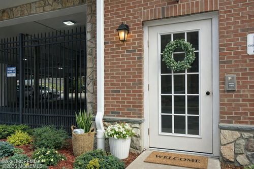 11a-45 Beers St, Keyport, NJ, 07735-1348 | Card Image