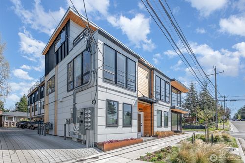 4214 Sw 100th St, Seattle, WA, 98146-1050 | Card Image