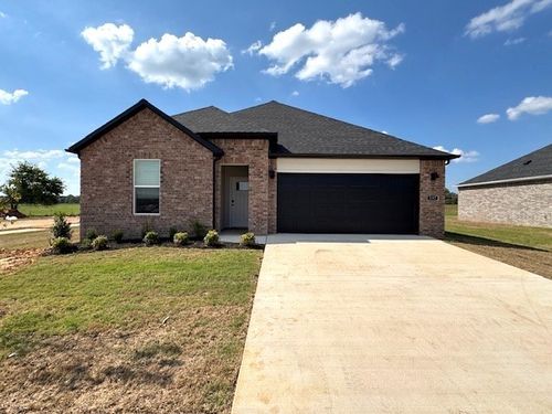 447 W Taverner Xing, Farmington, AR, 72730 | Card Image