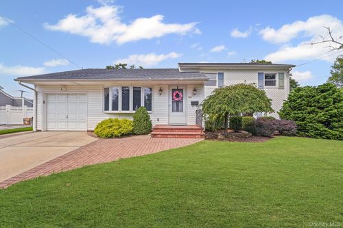 66 Marie Pl, Massapequa, NY, 11758-7921 | Card Image