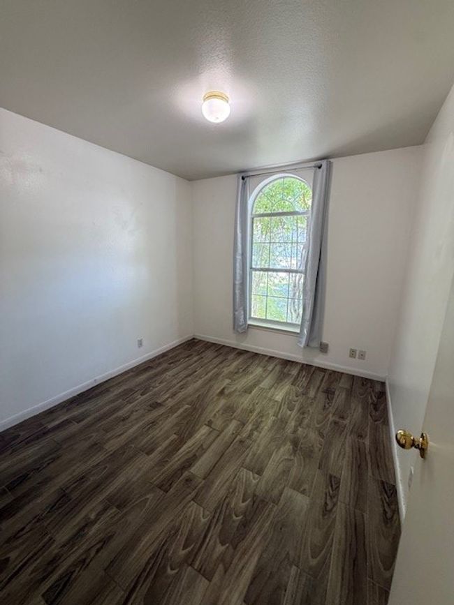 1212 Nightshade Ln, House other with 3 bedrooms, 2 bathrooms and 2 parking in Leander TX | Image 15