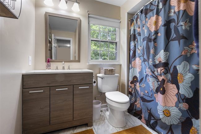 401 Olde Ingomar Ct, Townhouse with 3 bedrooms, 3 bathrooms and 2 parking in McCandless PA | Image 29