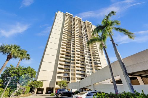 805-5600 N Flagler Dr, West Palm Beach, FL, 33407-2648 | Card Image