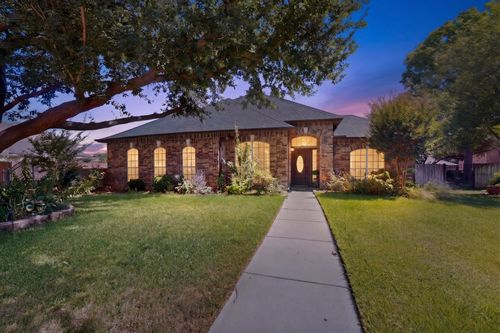 713 Mockingbird Ct, Crowley, TX, 76036-3903 | Card Image