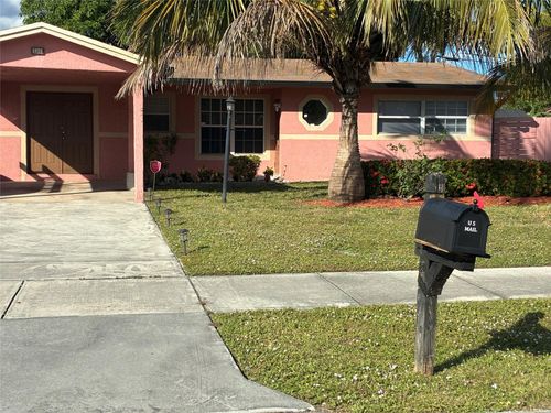 231 Nw 20th St, Pompano Beach, FL, 33060-5042 | Card Image