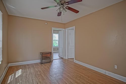 4-5218 Avenue P, Galveston, TX, 77551 | Card Image