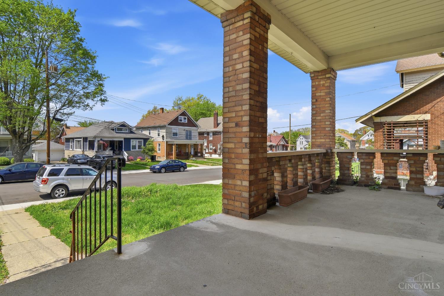 Residential Income in St Bernard 3