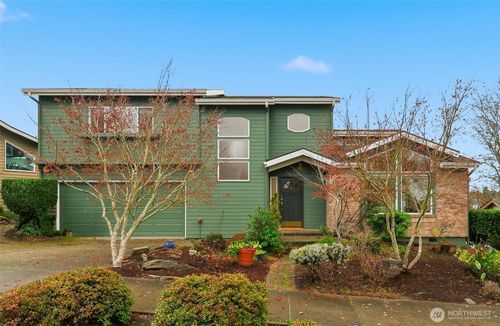 4710 Silver Bow Road Ne, Tacoma, WA, 98422 | Card Image