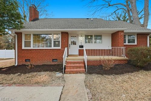 163 Columbia Ave, Hampton, VA, 23669-4150 | Card Image