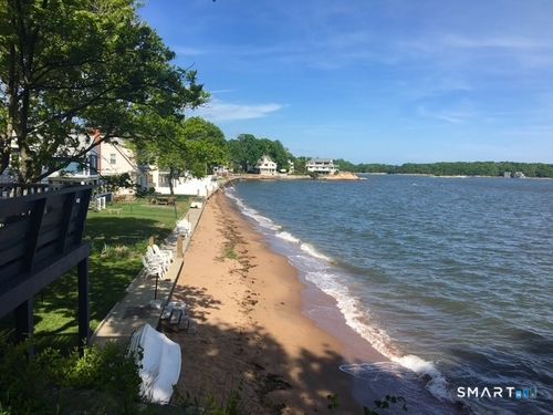225 Clark Ave, Branford, CT, 06405-4728 | Card Image
