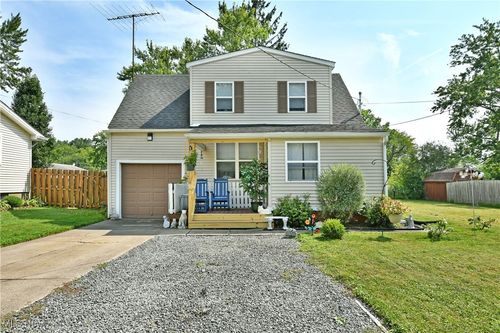 809 Althea Ave Nw, Warren, OH, 44483-2101 | Card Image