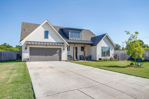 1016 County Road 337, Glen Rose, TX, 76043-4925 | Card Image