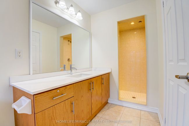 11 Sail Rd, House attached with 4 bedrooms, 3 bathrooms and 1 parking in Brampton ON | Image 18