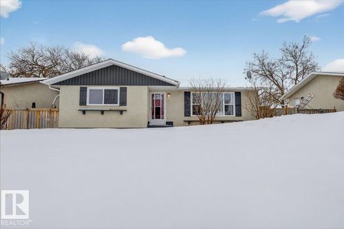 4711 51a Ave, Bon Accord, AB, T0A | Card Image