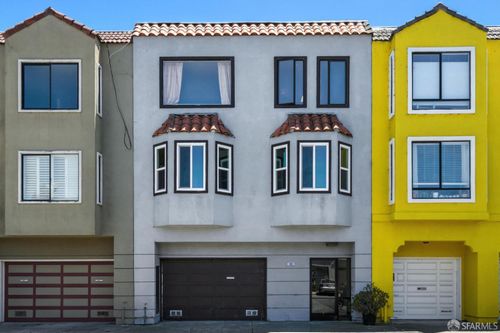 38 Jennings Ct, San Francisco, CA, 94124-1718 | Card Image