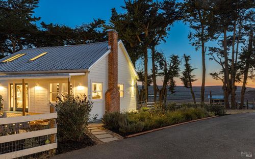 3150 Pepper Road, Petaluma, CA, 94952 | Card Image