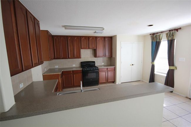 16218 Bresslyn Ln, House other with 3 bedrooms, 3 bathrooms and 2 parking in Cypress TX | Image 7