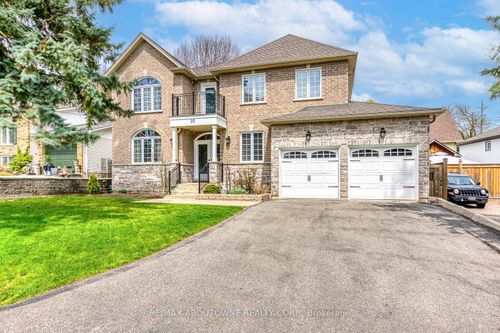 20 Hill St, Hamilton, ON, L8P1W7 | Card Image