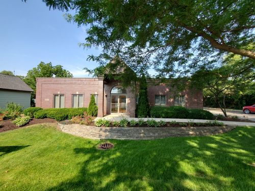 4900 Reilly Pl, Lisle, IL, 60532-2228 | Card Image