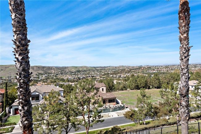 7 Broken Arrow St, House other with 5 bedrooms, 6 bathrooms and 3 parking in Ladera Ranch CA | Image 44
