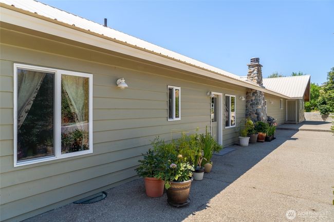 3613 Mcmullan Rd, Home with 3 bedrooms, 3 bathrooms and 6 parking in Wenatchee WA | Image 39