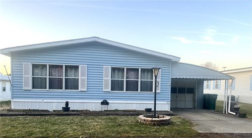 222 Dogwood Ln, Akron, NY, 14001 | Card Image