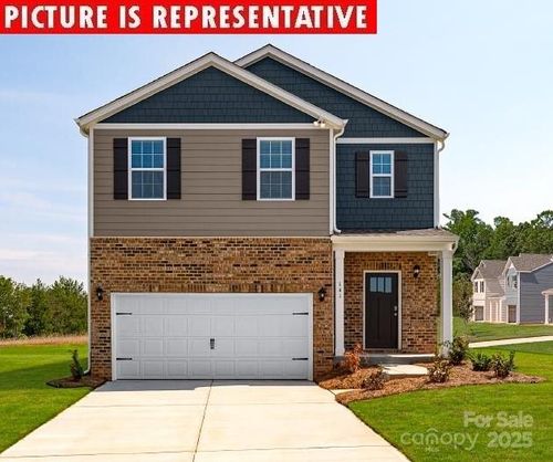 13129 Bristlehead Way, Charlotte, NC, 28215-7902 | Card Image