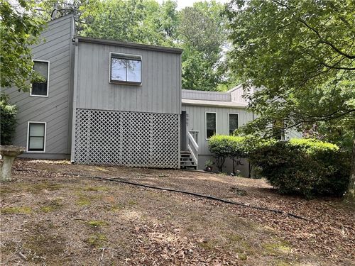 3090 Alberta Dr, Marietta, GA, 30062-1513 | Card Image