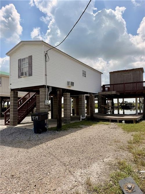 519 Martin Ln, Port Sulphur, LA, 70083-2025 | Card Image