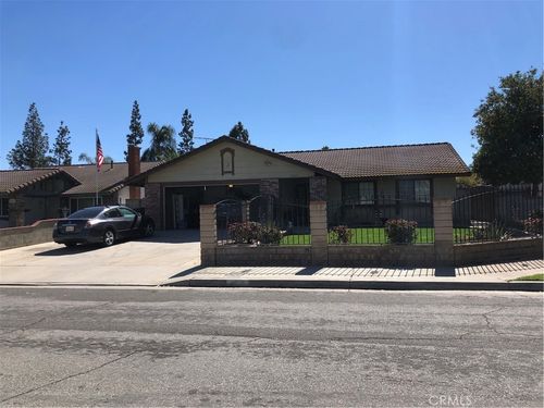 8864 Haskell, Riverside, CA, 92503 | Card Image