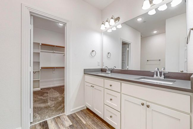 329 Mule Deer Dr, Townhouse with 4 bedrooms, 3 bathrooms and null parking in Little Elm TX | Image 22