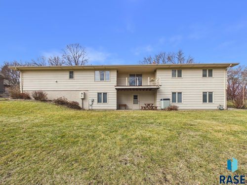 1125 E Lark St Street, Brandon, SD, 57005 | Card Image