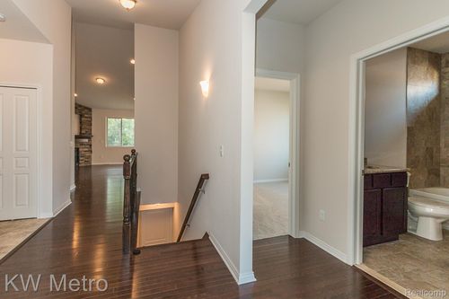 2696 John Bartley Circle, Sterling Heights, MI, 48301 | Card Image