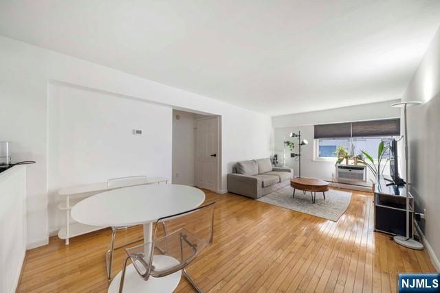 Residential Lease in Palisades Park 2