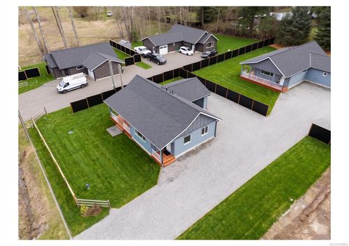 1963 Wilfred Rd, Black Creek, BC, V9J1J8 | Card Image