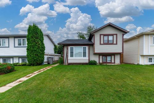 2718 57a Ave, Lloydminster, AB, T9V2N2 | Card Image