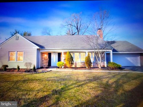 189 Club House Dr, WILLINGBORO, NJ, 08046-3548 | Card Image