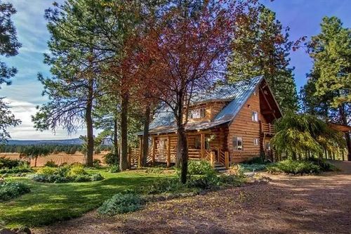 11010 Yonna Loop Dr, Bonanza, OR, 97623-8770 | Card Image