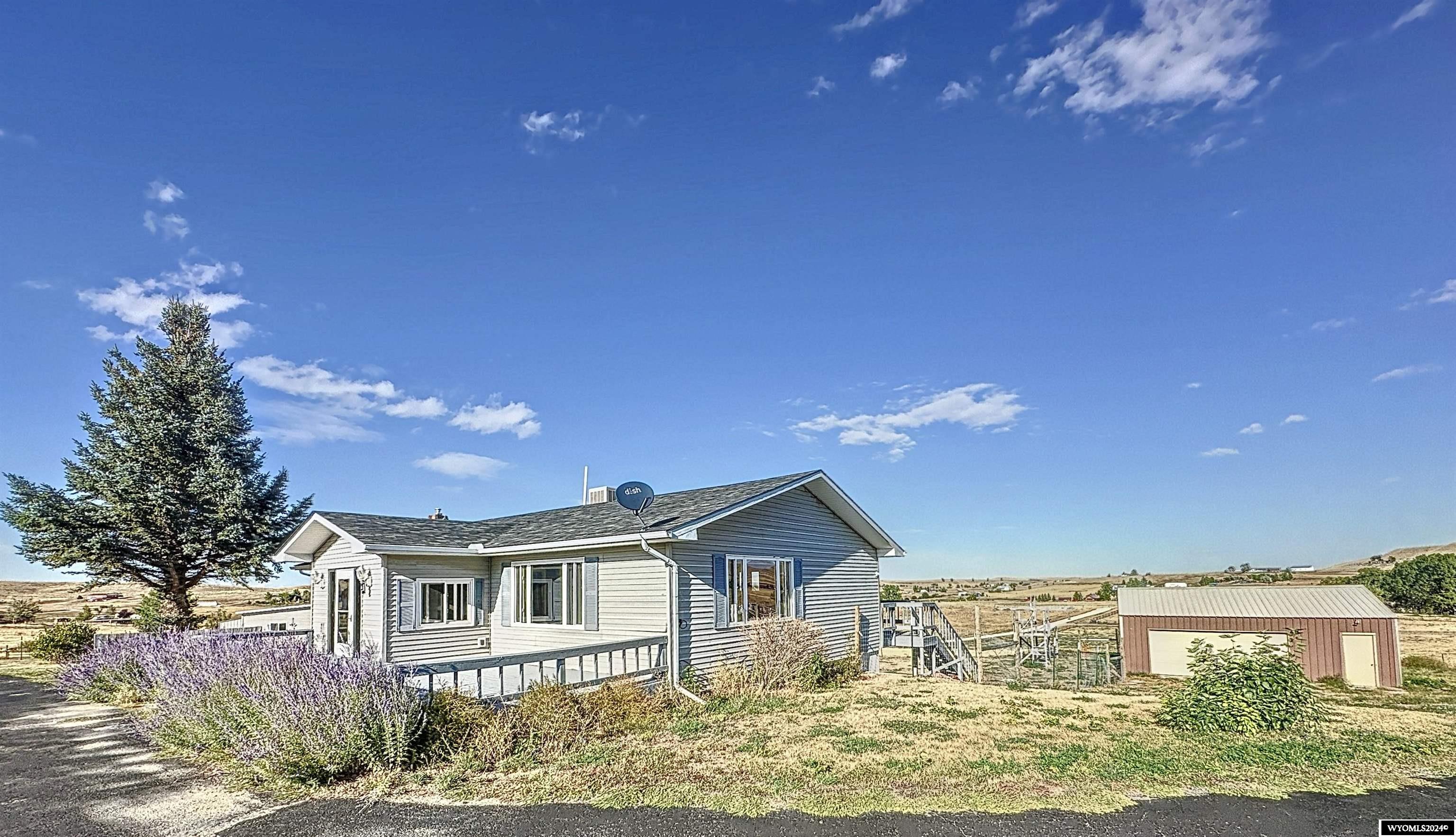 Buckskin Ln, Buffalo, WY 82834