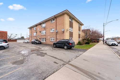 2se-3848 W 47th St, Chicago, IL, 60632-4141 | Card Image