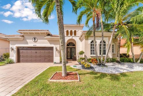 6313 Paradise Cv, West Palm Beach, FL, 33411-6463 | Card Image