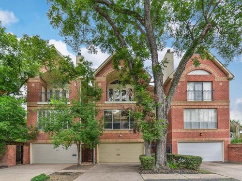 6409 Prague Street, Houston, TX, 77007 | Card Image
