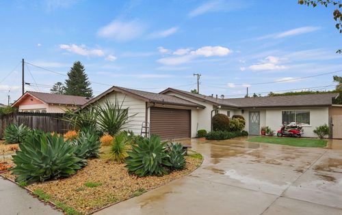 676 San Ramon Dr, Santa Barbara, CA, 93111-2624 | Card Image