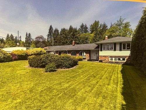 695 Burley Dr, West Vancouver, BC, V7T1Z3 | Card Image