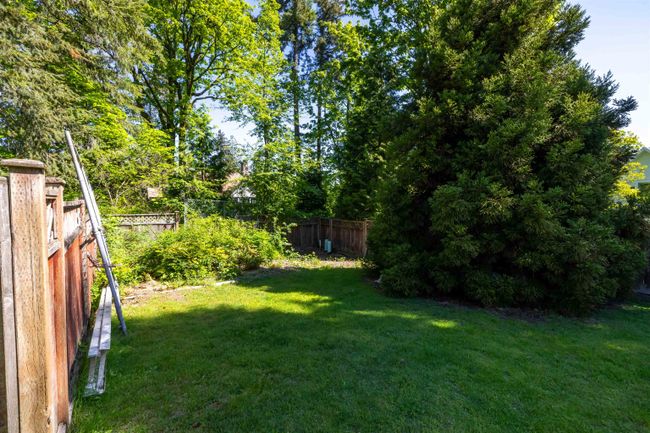 3380 140 Street, House other with 2 bedrooms, 1 bathrooms and 1 parking in Surrey BC | Image 15