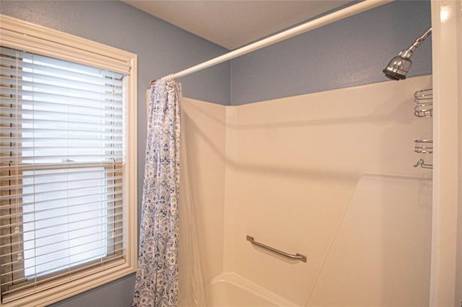 330 Holiday Ln, House other with 3 bedrooms, 2 bathrooms and 4 parking in Coldspring TX | Image 14