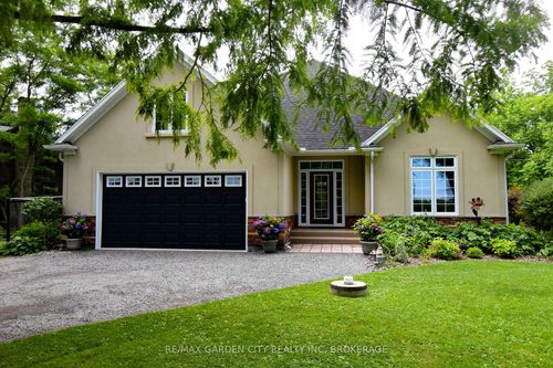 3089 Niagara Pky, Stevensville, ON, L0S1S0 | Card Image